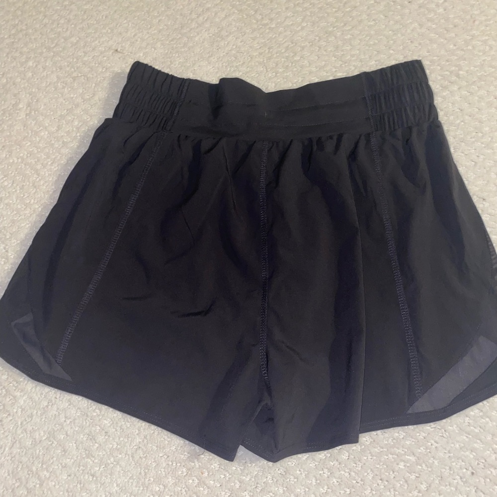 Balance athletica breeze short- never worn
